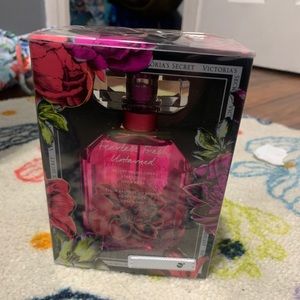 Victoria secret bombshell wildflower